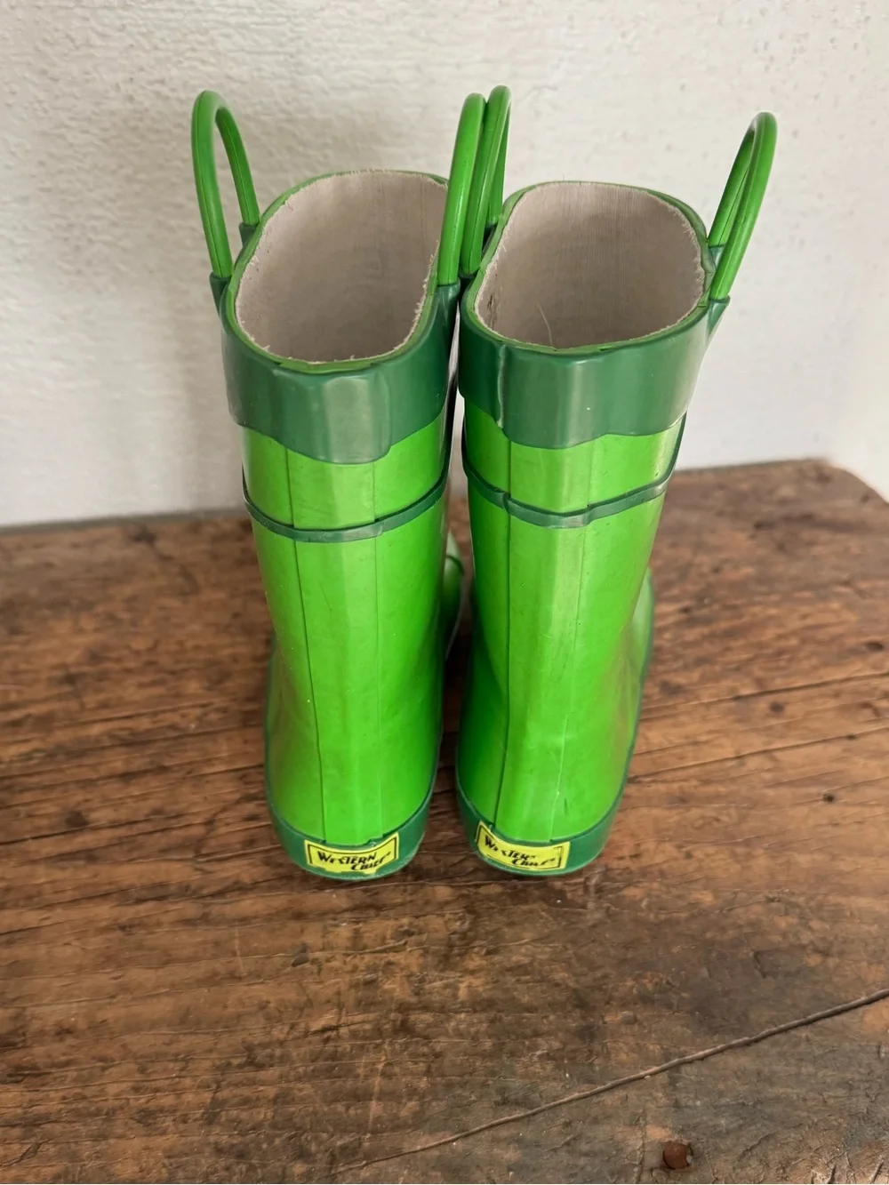 Western Chief Green Frog Kids Rain Boots with Pull Handles “Fritz the Frog”